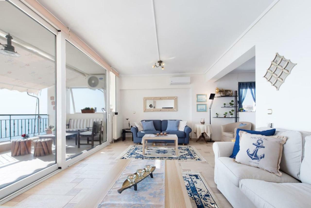 Apartment With Marina View テッサロニキ エクステリア 写真